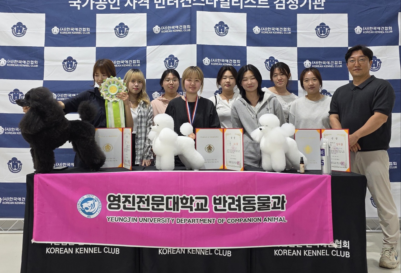 정서현_허다연_한안인.jpg
